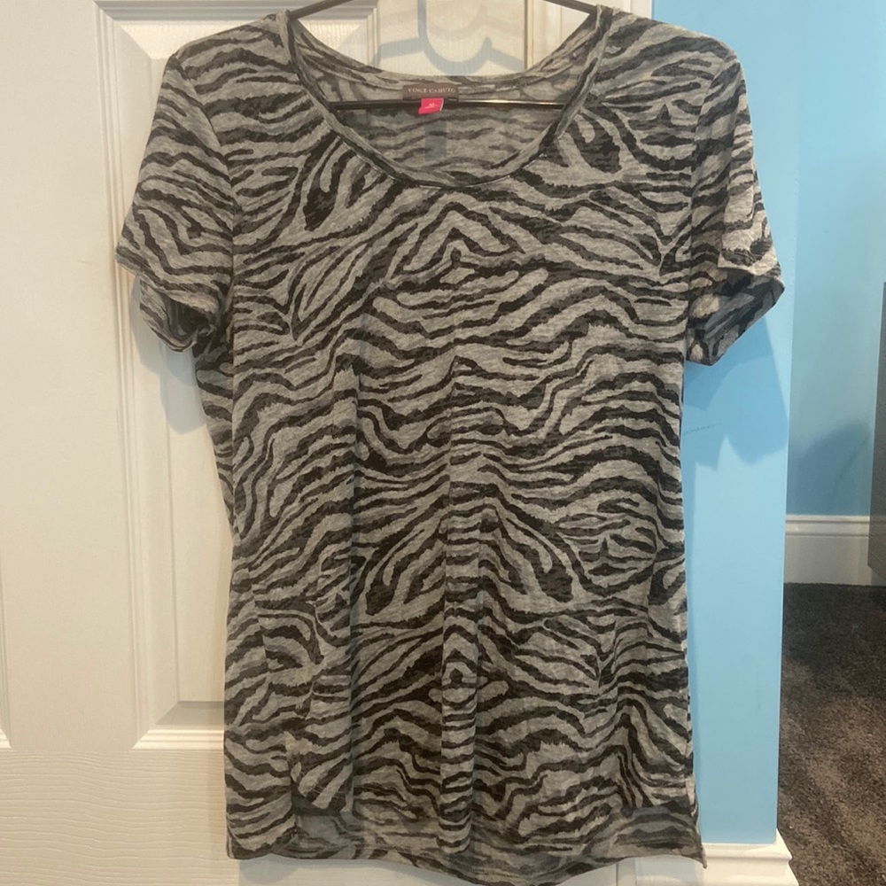 Vince Camuto Zebra Patterned Tee